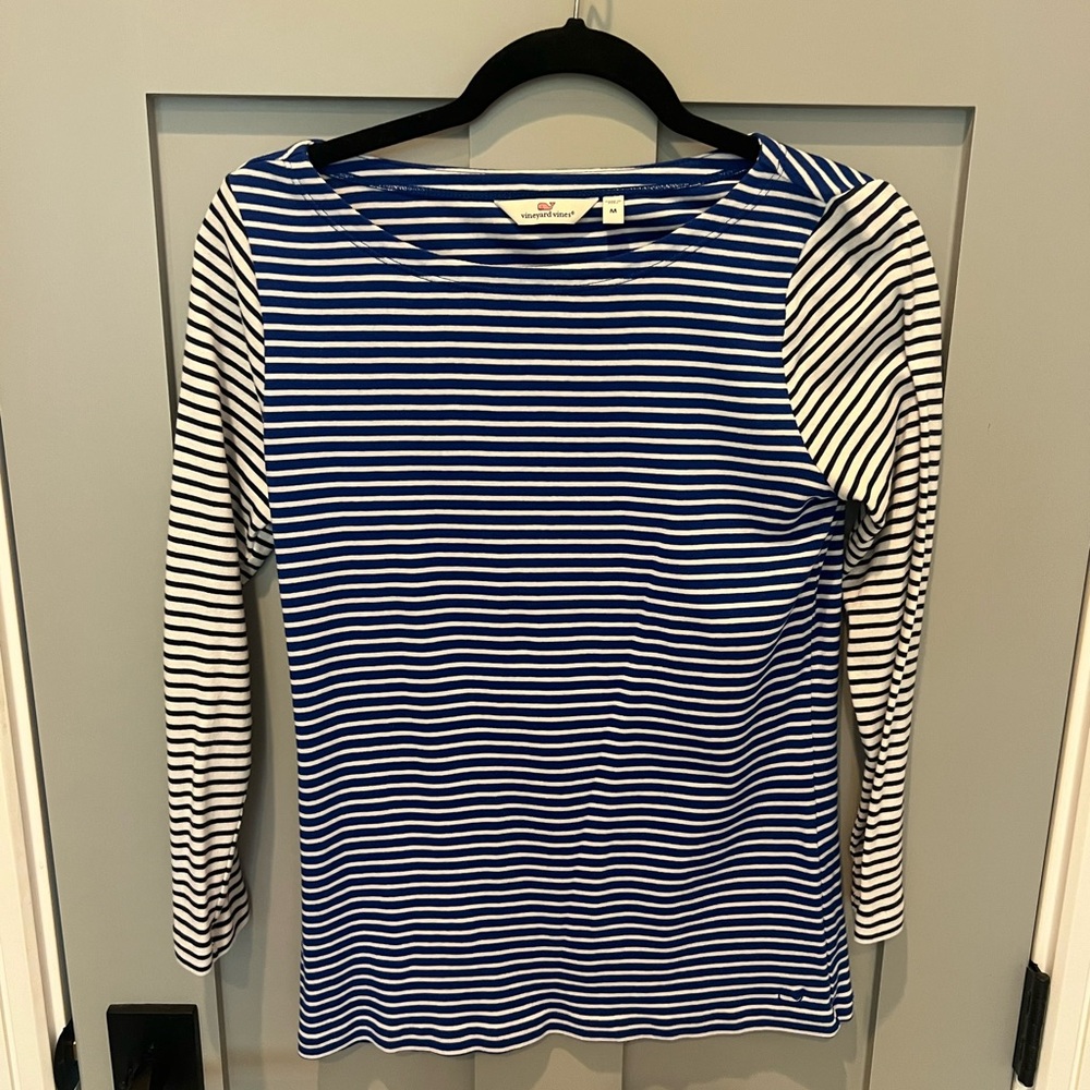 Vineyard Vines Striped Blue and White Women's Top